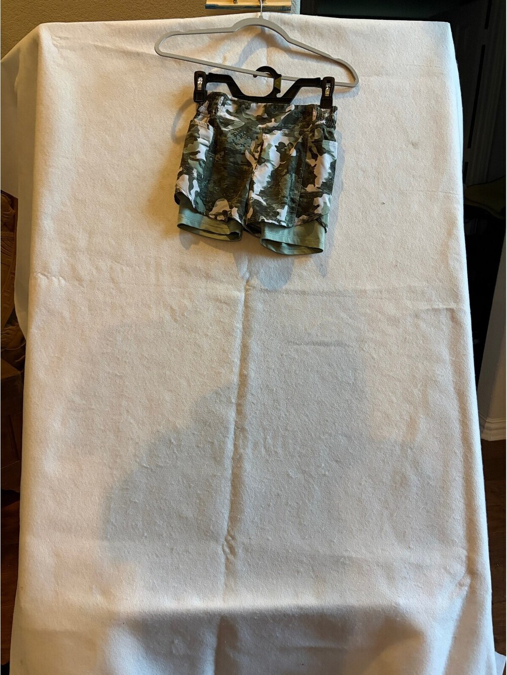 Avia Kids Camo Athletic Shorts Size 7/8